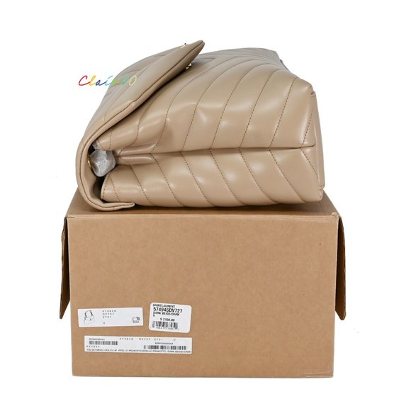 Saint Laurent Medium Monogram Loulou Leather Bag - Picture 5 of 11